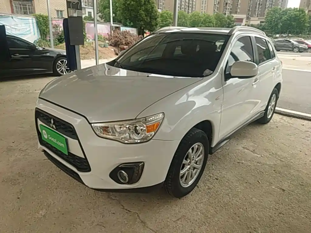 Mitsubishi ASX 2015