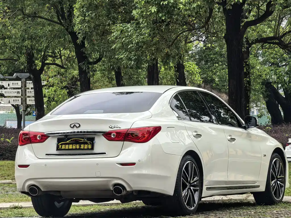Infiniti Q50L — миниатюра 5