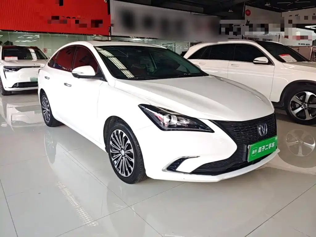 Changan Eado — миниатюра 4