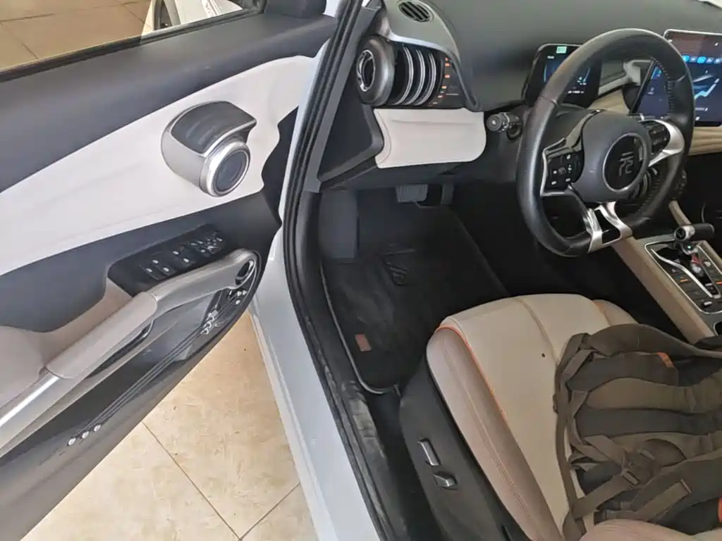 BYD Yuan Plus — миниатюра 16
