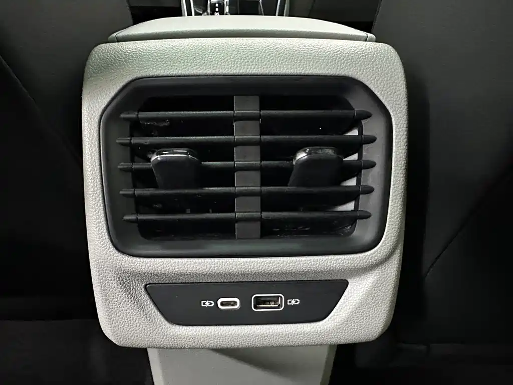 Volkswagen Lamando — миниатюра 24