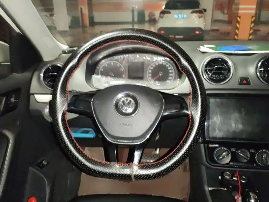 Volkswagen Jetta — миниатюра 15