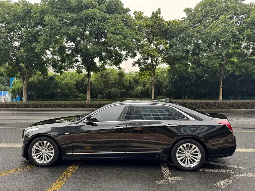 Cadillac CT6 — миниатюра 7
