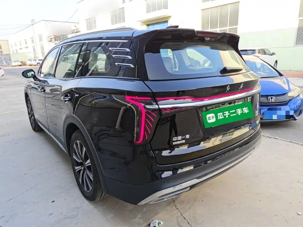 Hongqi Hongqi HS7 PHEV — миниатюра 5