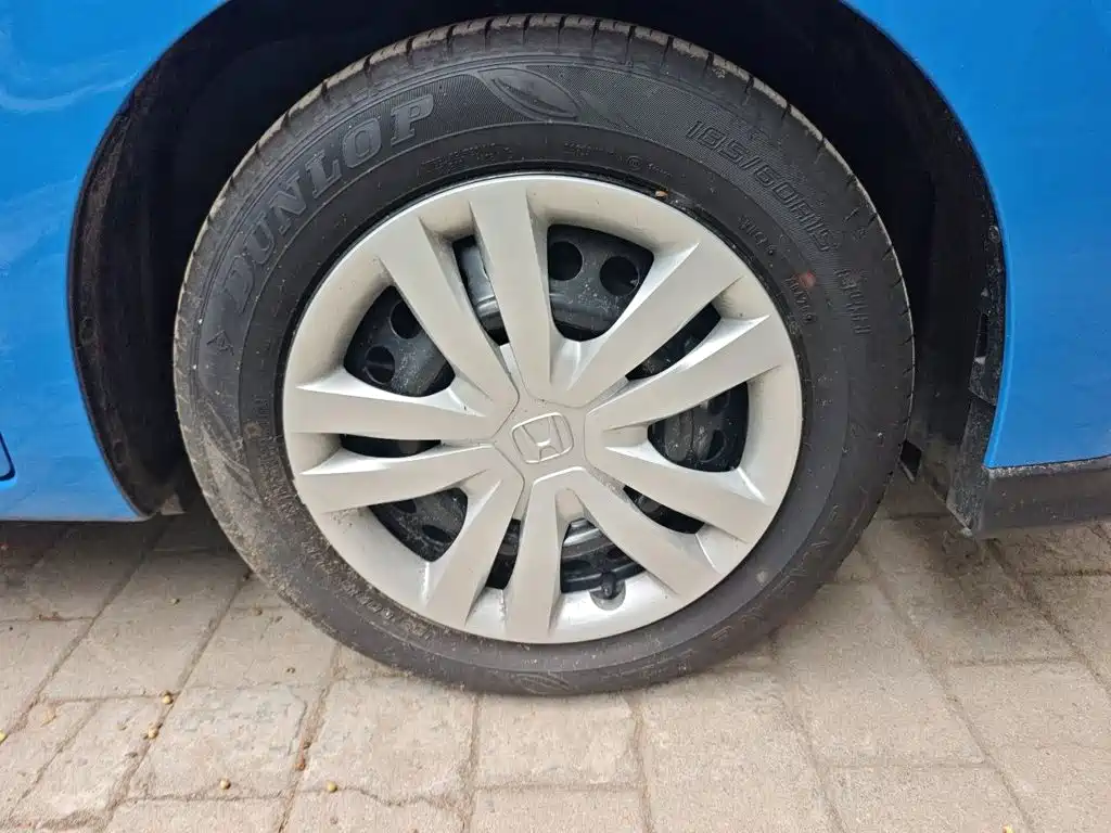 Honda Fit — миниатюра 8