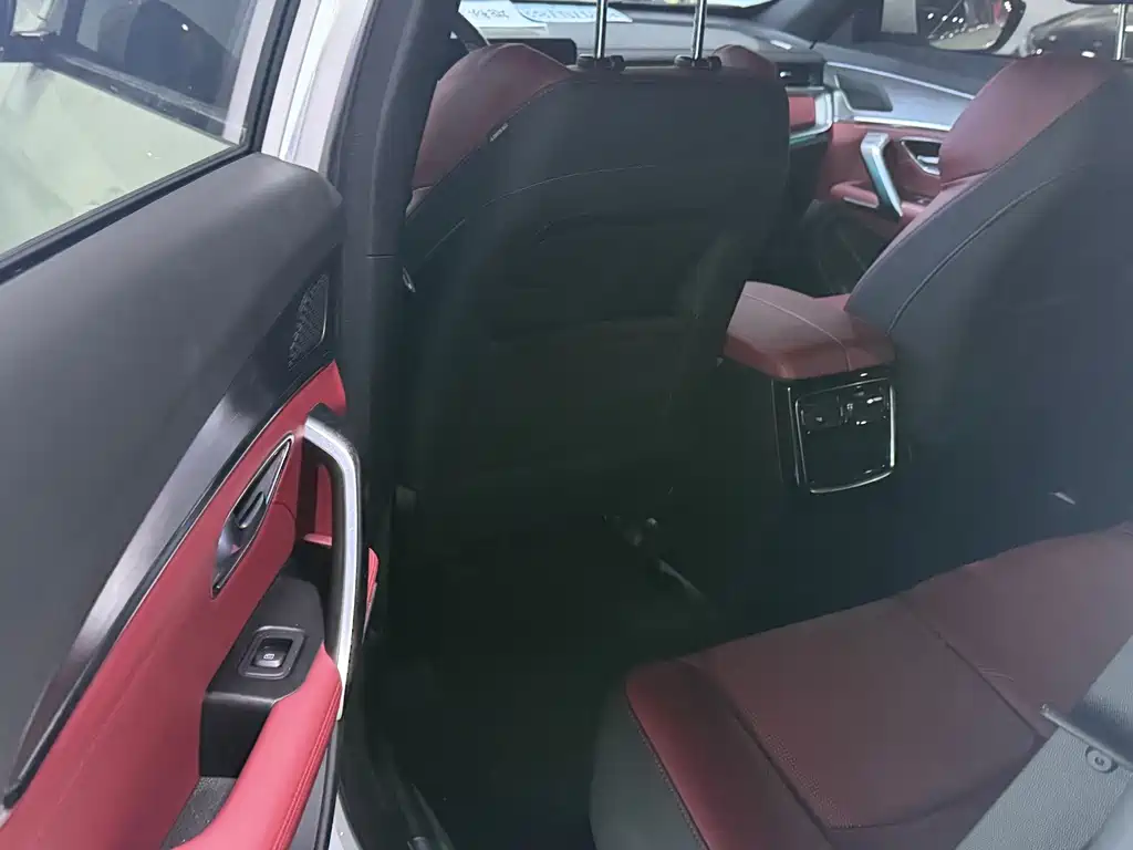 Jetour X70 PLUS — миниатюра 10