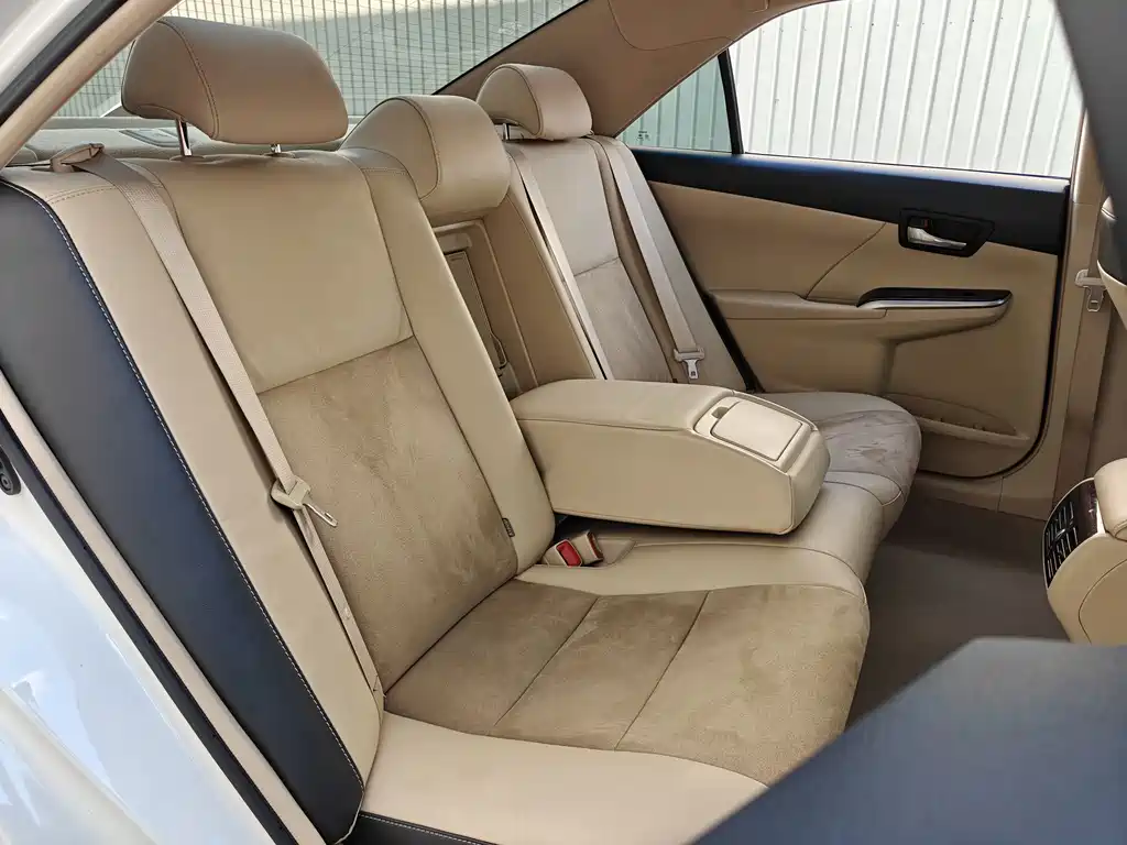 Toyota Camry — миниатюра 15