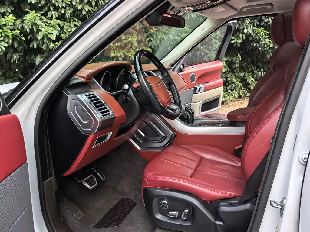 Land Rover Sport — миниатюра 3