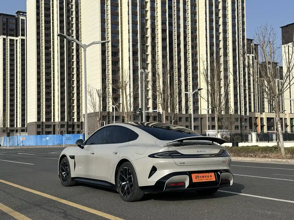 XIAOMI CAR XIAOMI SU7