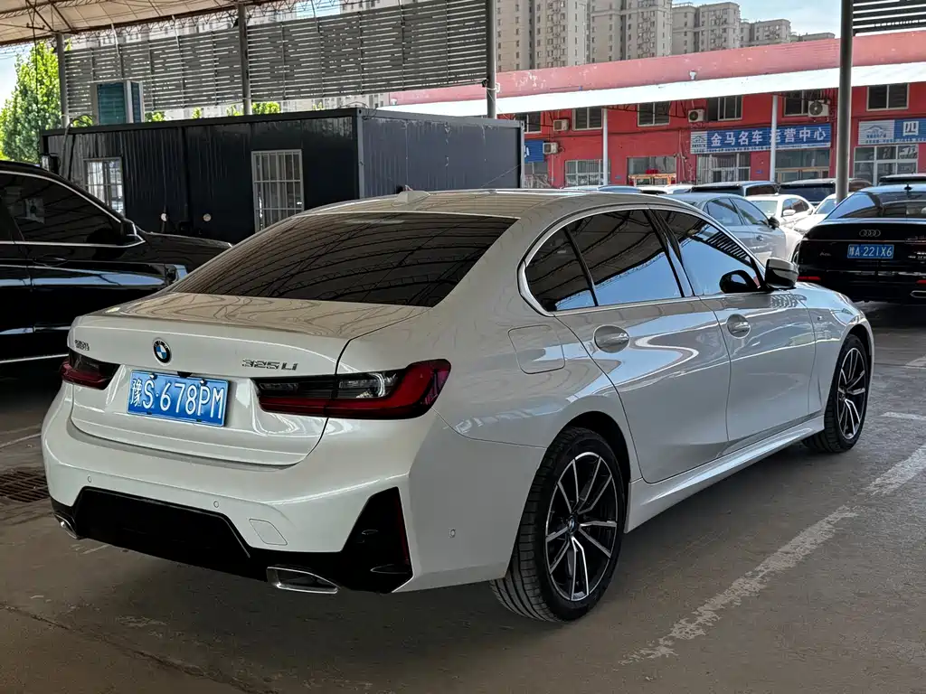 BMW 3 Series — миниатюра 9