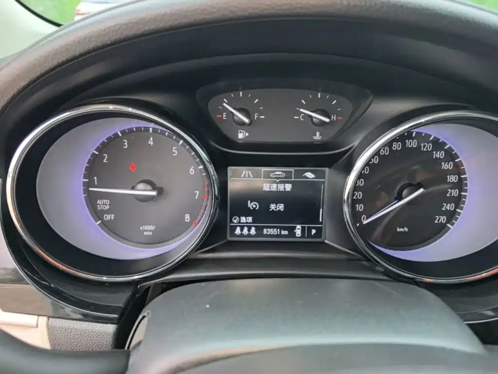 Buick Verano — миниатюра 12