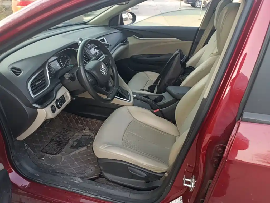 Buick Excelle — миниатюра 15