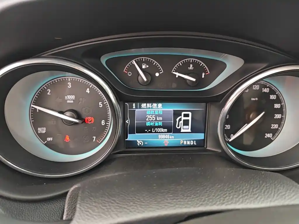 Buick Envision Plus — миниатюра 12