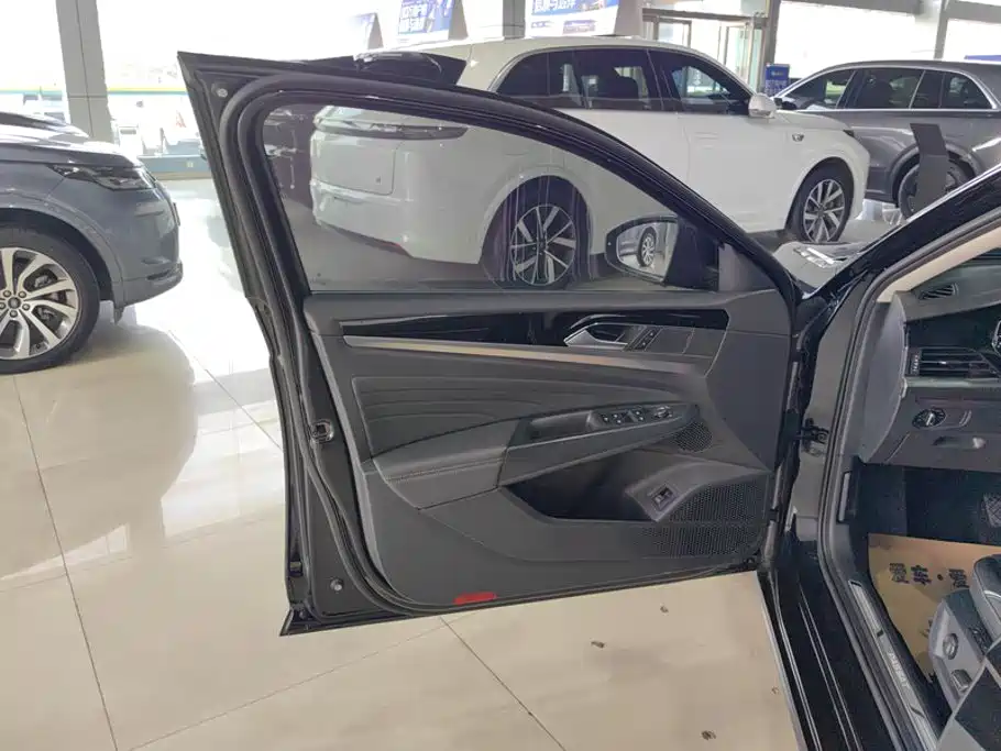 Volkswagen Passat — миниатюра 7