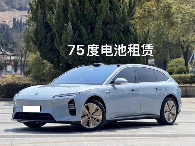 NIO NIO ET5T 2025