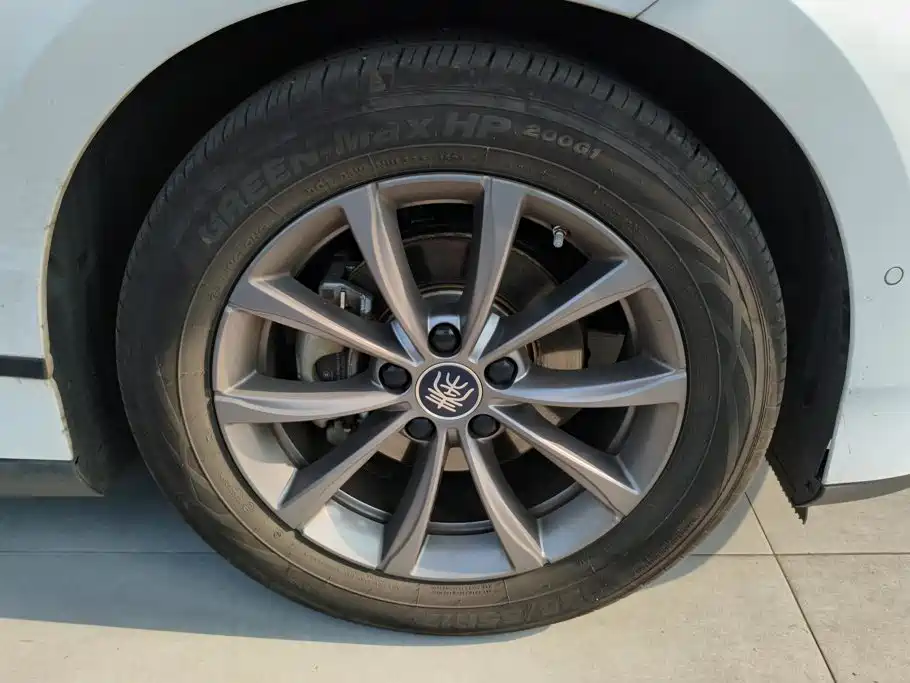 BYD Qin L — миниатюра 6