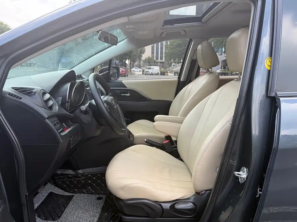 Mazda 5 — миниатюра 9