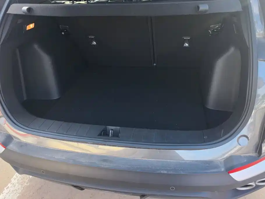 Geely Binyue — миниатюра 4