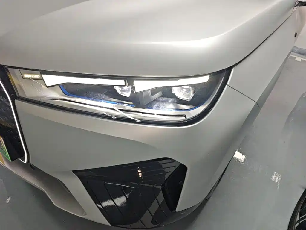 BMW iX — миниатюра 24