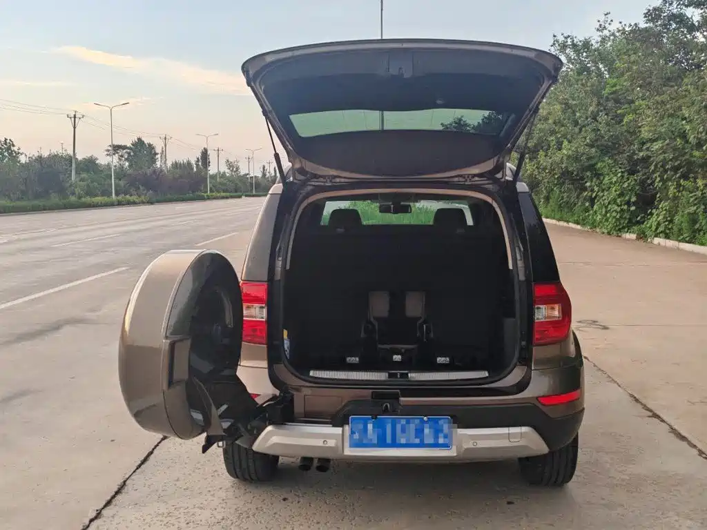 Skoda Yeti — миниатюра 8