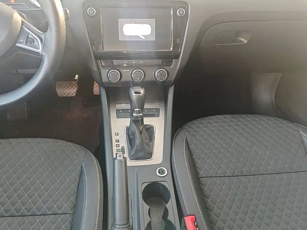 Skoda Octavia — миниатюра 14