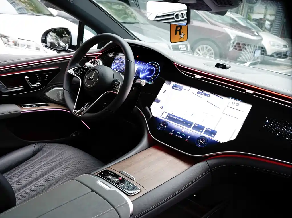 Mercedes-Benz EQS — миниатюра 12