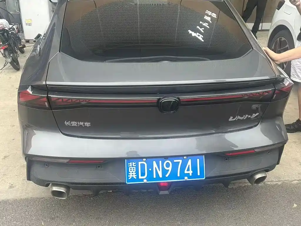 Changan UNI-V — миниатюра 4