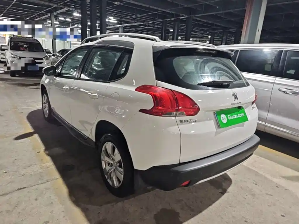 Peugeot 2008 — миниатюра 5