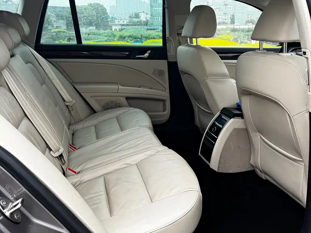 Skoda Superb (Import) — миниатюра 8
