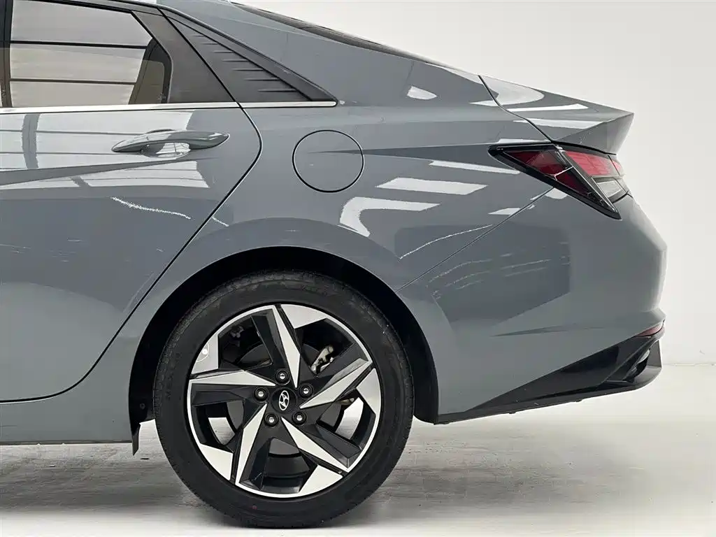 Hyundai Elantra 2022 1.5L CVT GLX Elite