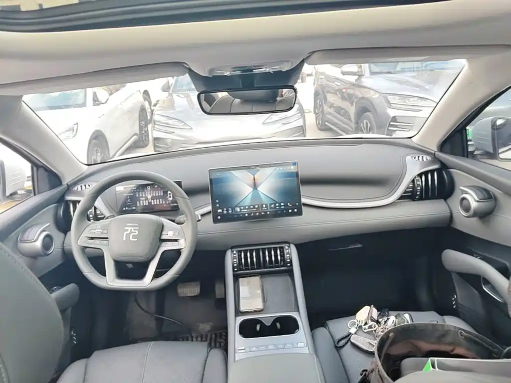BYD Yuan Plus — миниатюра 10