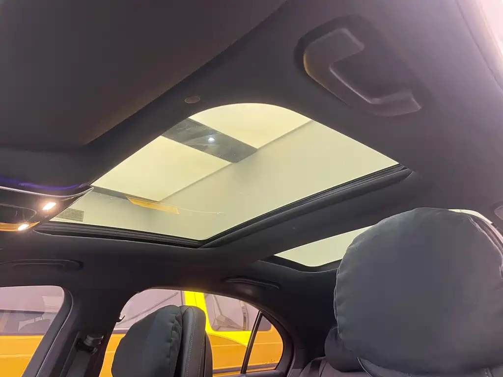 Mercedes-Benz C-Class New Energy — миниатюра 8