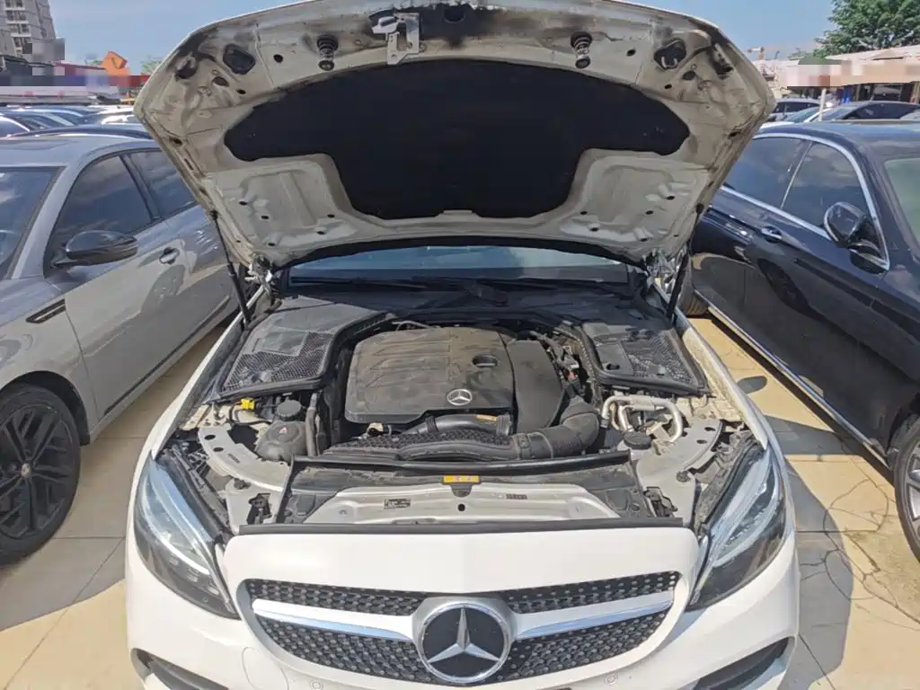 Mercedes-Benz C-Class — миниатюра 20
