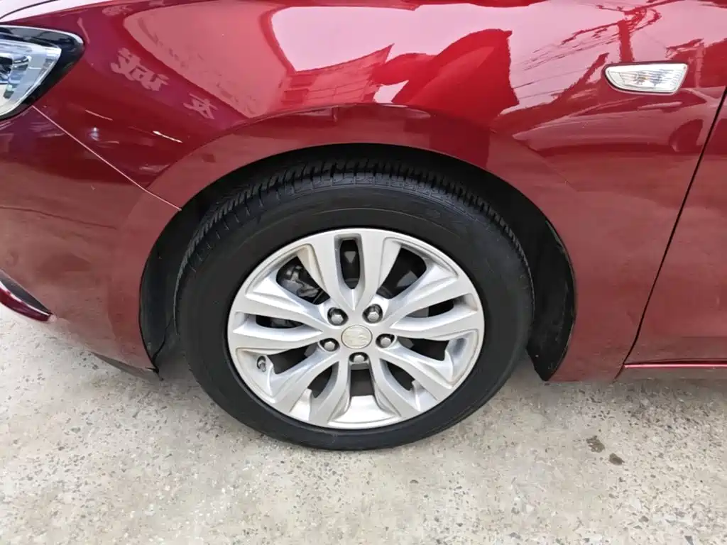 Buick Excelle — миниатюра 23