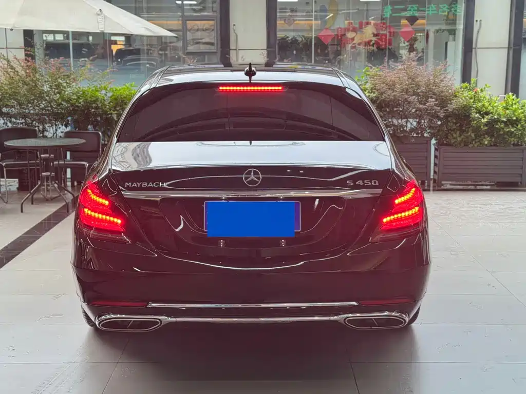 Mercedes-Benz S-Class — миниатюра 24