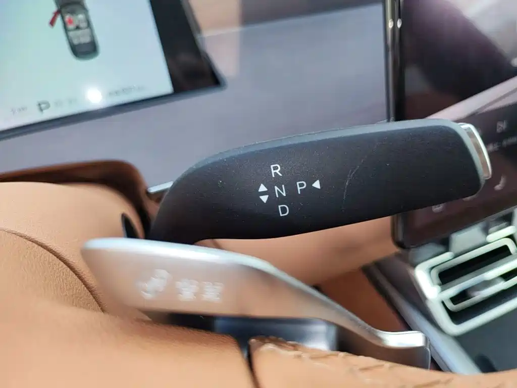 BYD Han L — миниатюра 14