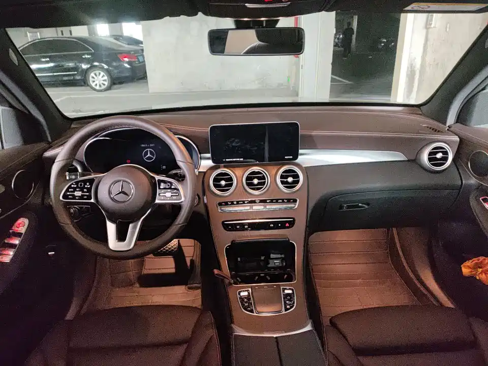 Mercedes-Benz GLC — миниатюра 6
