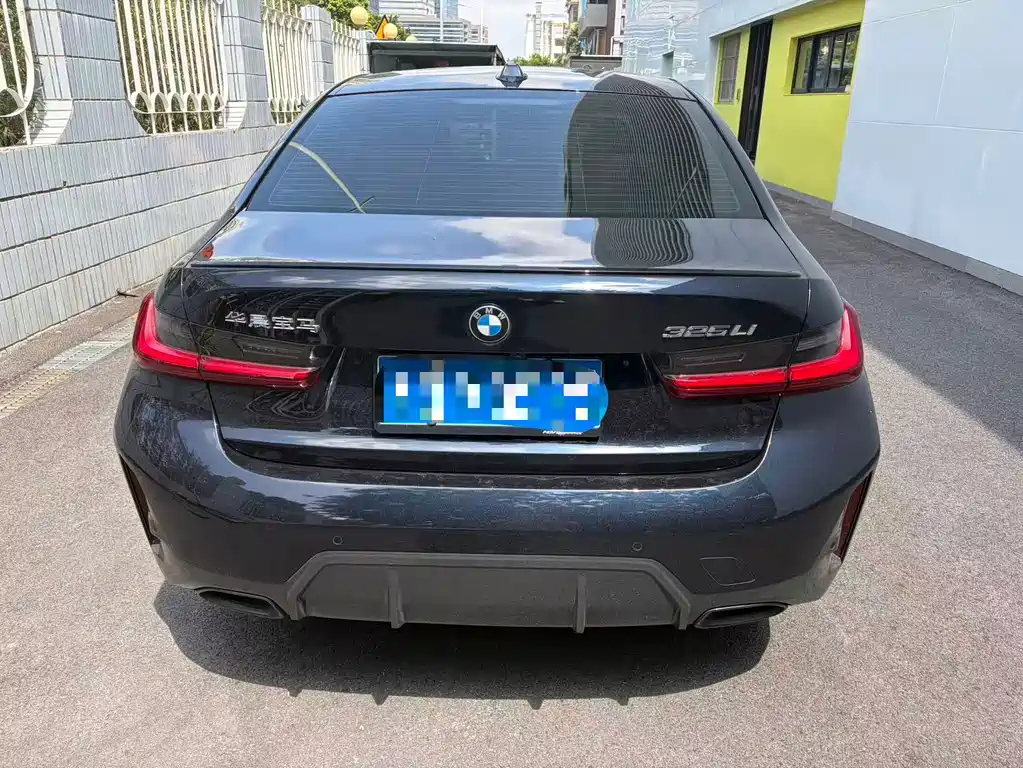 BMW 3 Series — миниатюра 3