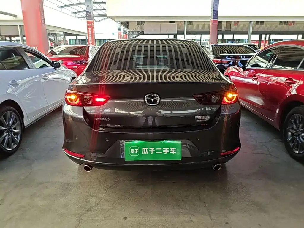 Mazda 3 Axela — миниатюра 6