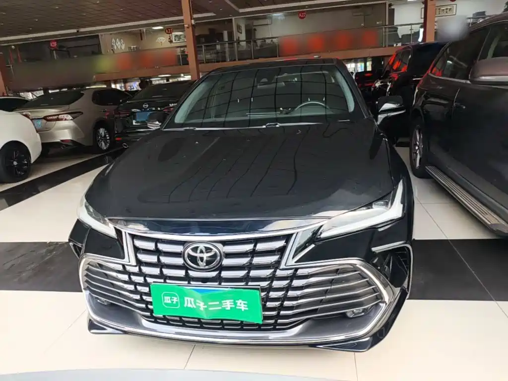 Toyota Avalon — миниатюра 3