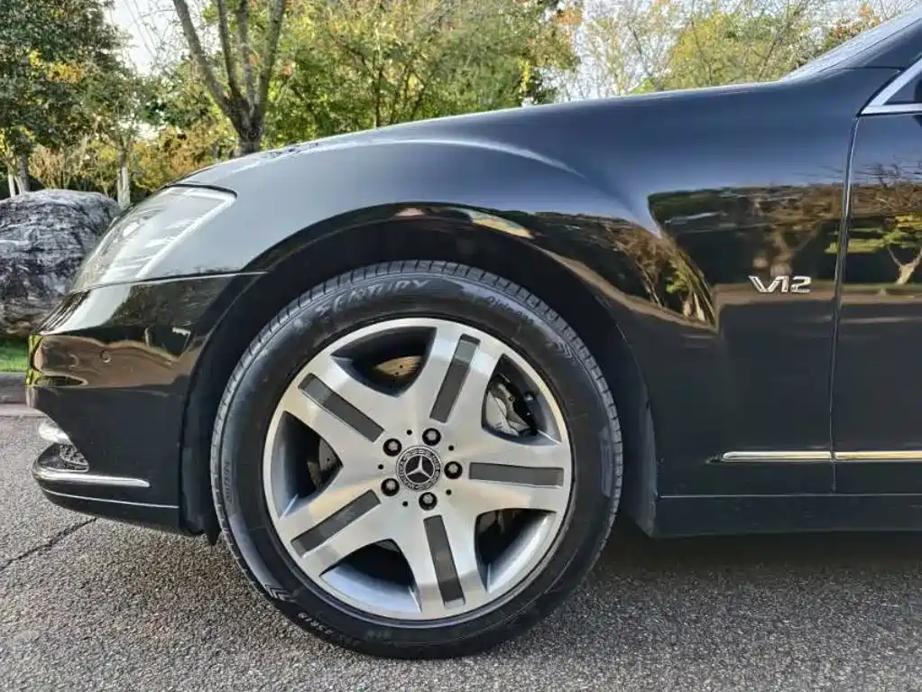 Mercedes-Benz S-Class — миниатюра 9