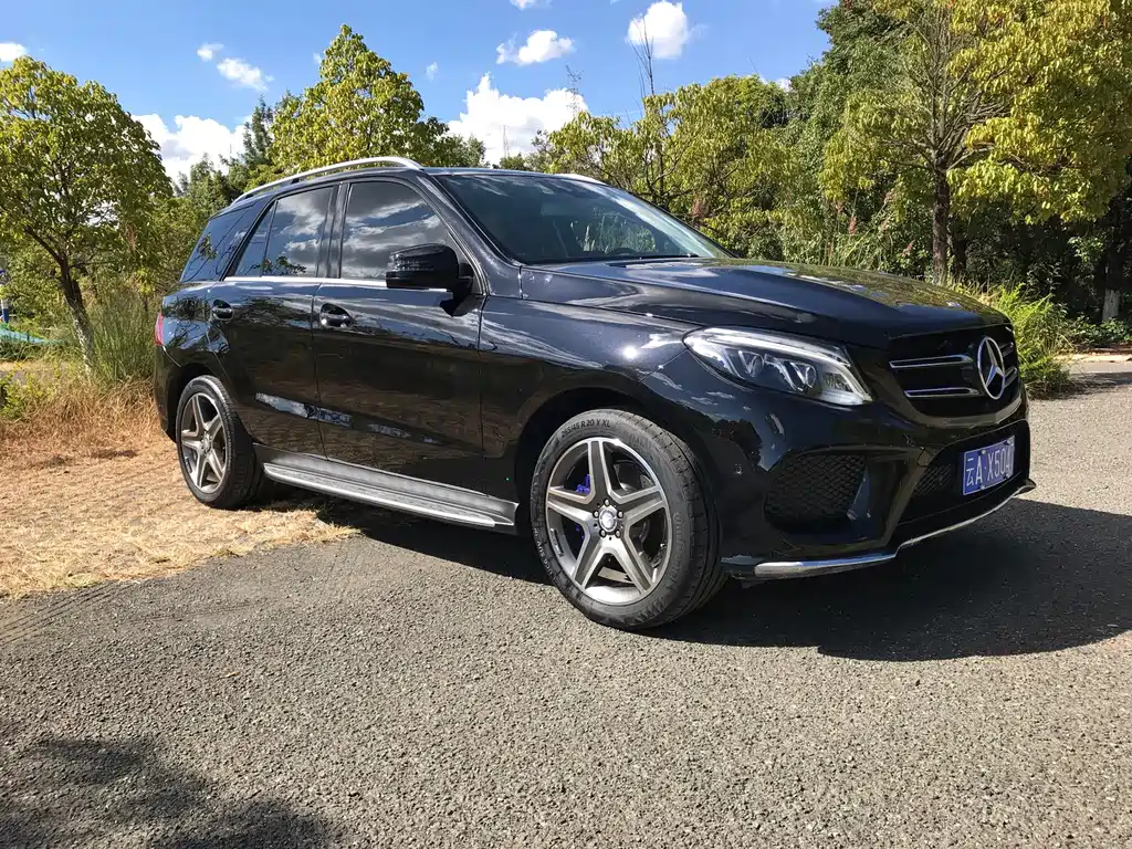 Mercedes-Benz GLE (Import) — миниатюра 6