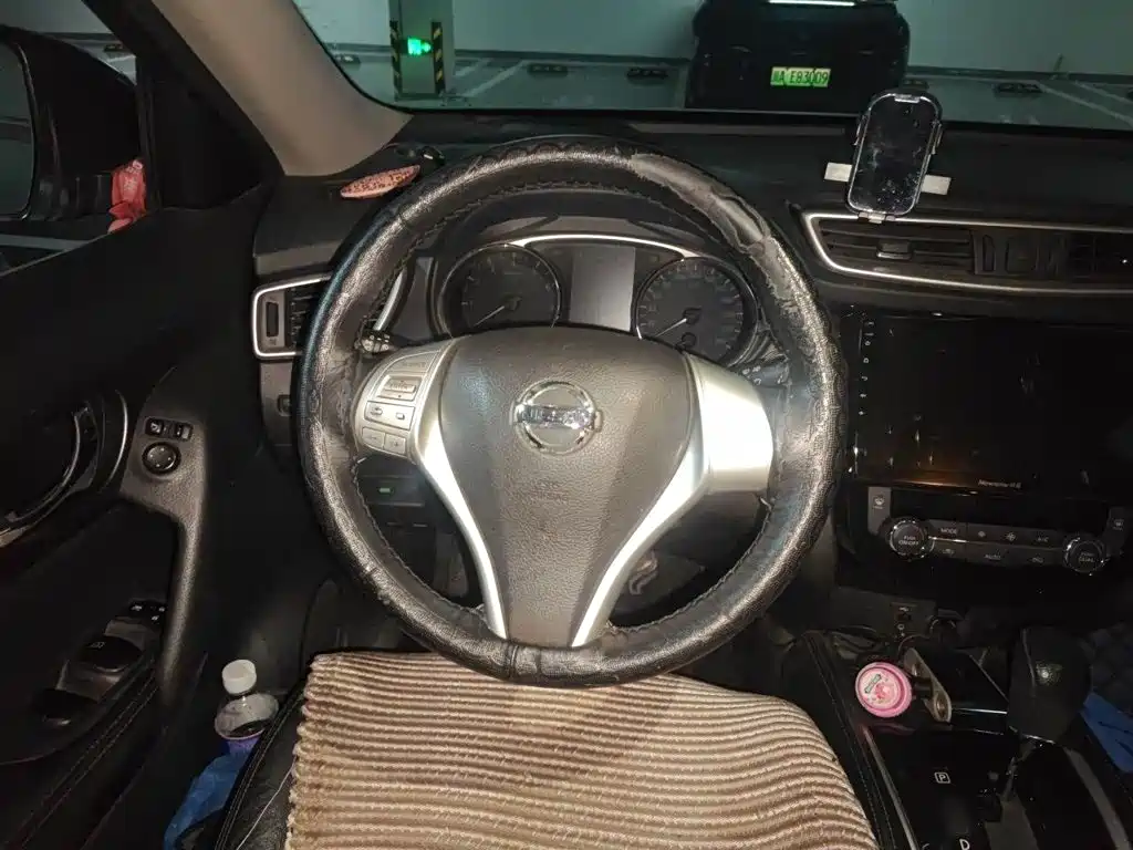 Nissan X-Trail — миниатюра 3