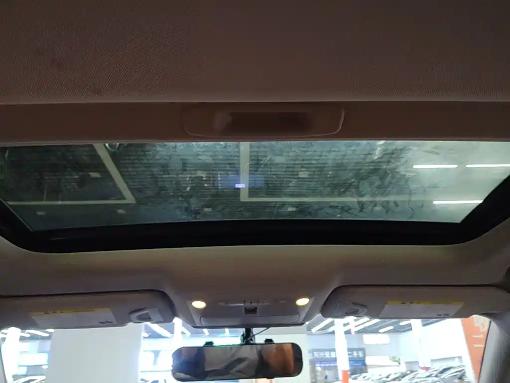 Infiniti Q50L — миниатюра 18