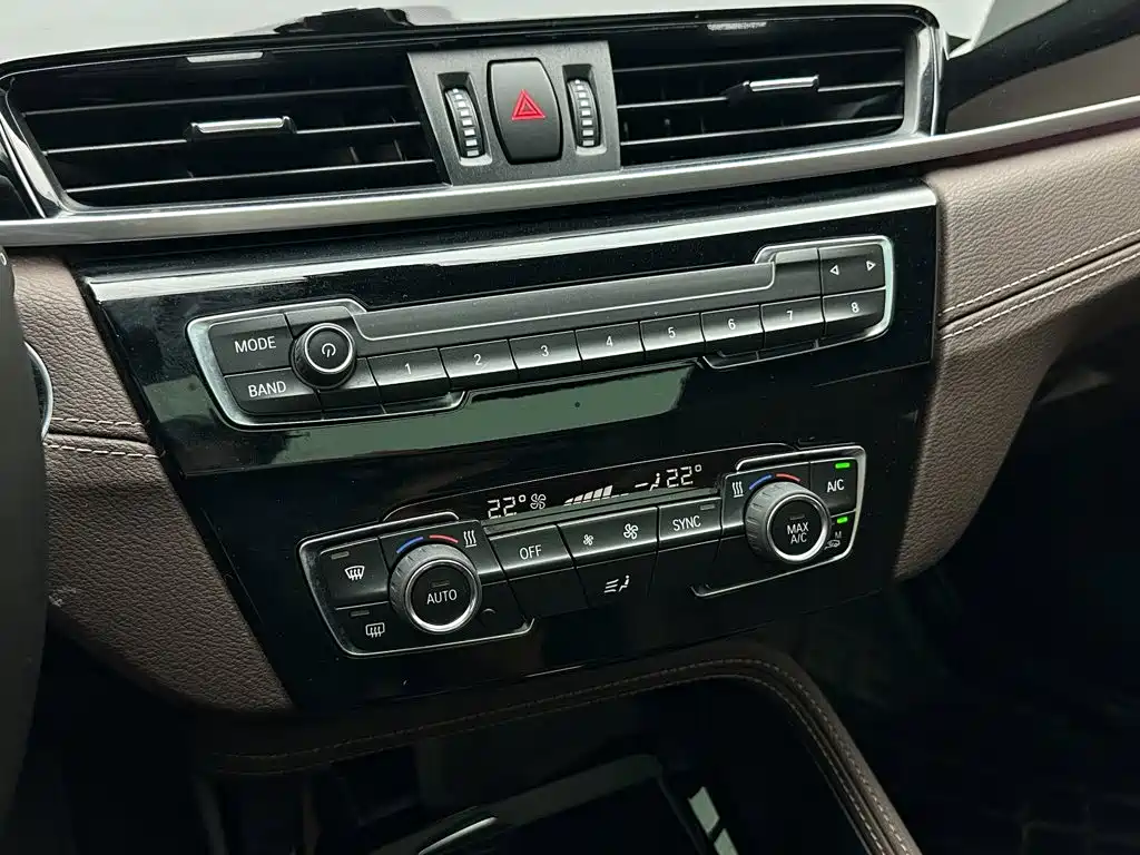 BMW X2 — миниатюра 16