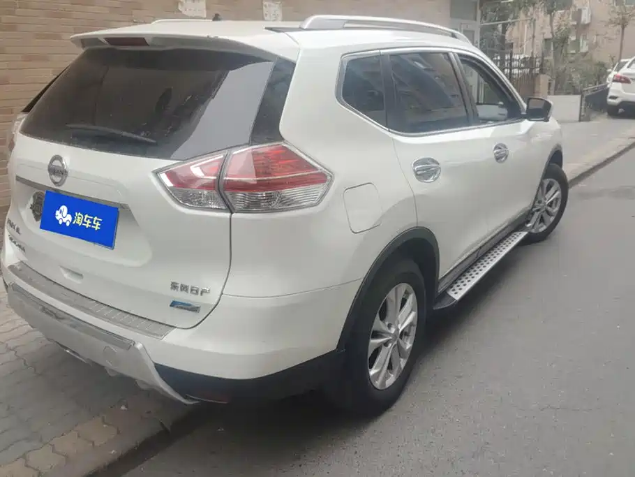 Nissan X-Trail — миниатюра 3