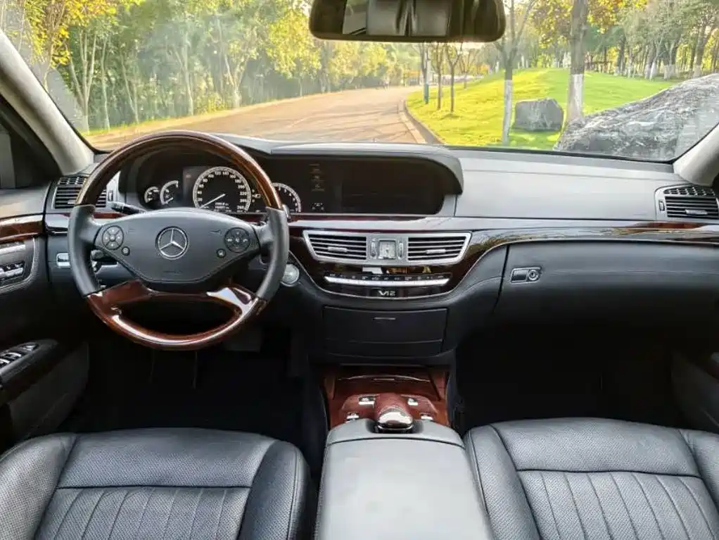 Mercedes-Benz S-Class — миниатюра 10