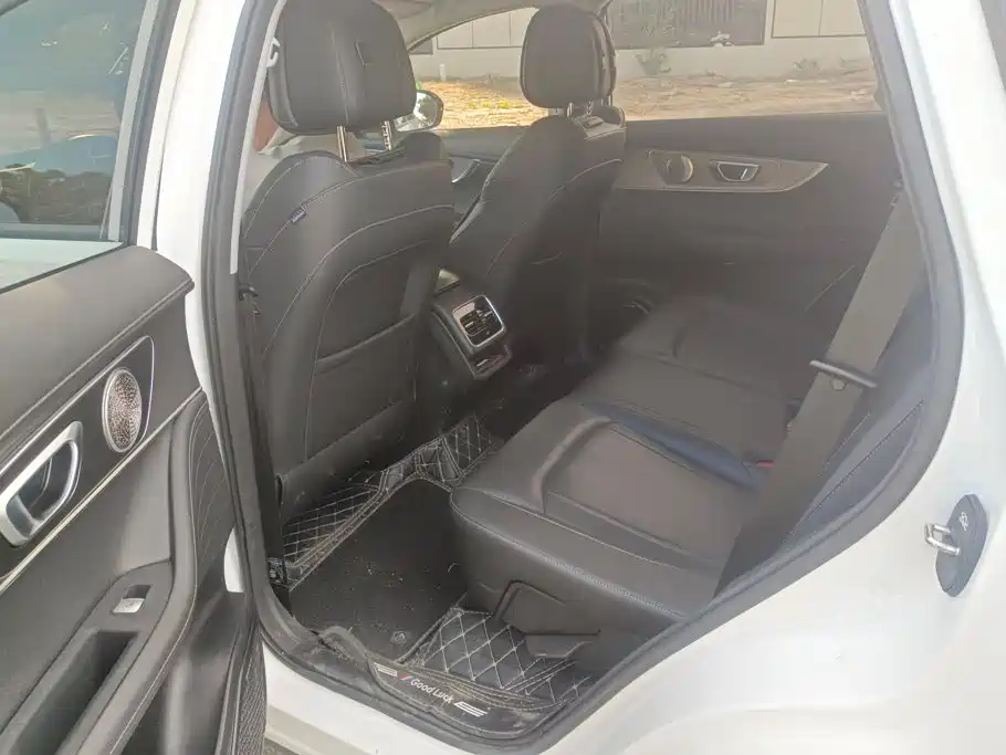 Chery Tiggo 8 PRO — миниатюра 11
