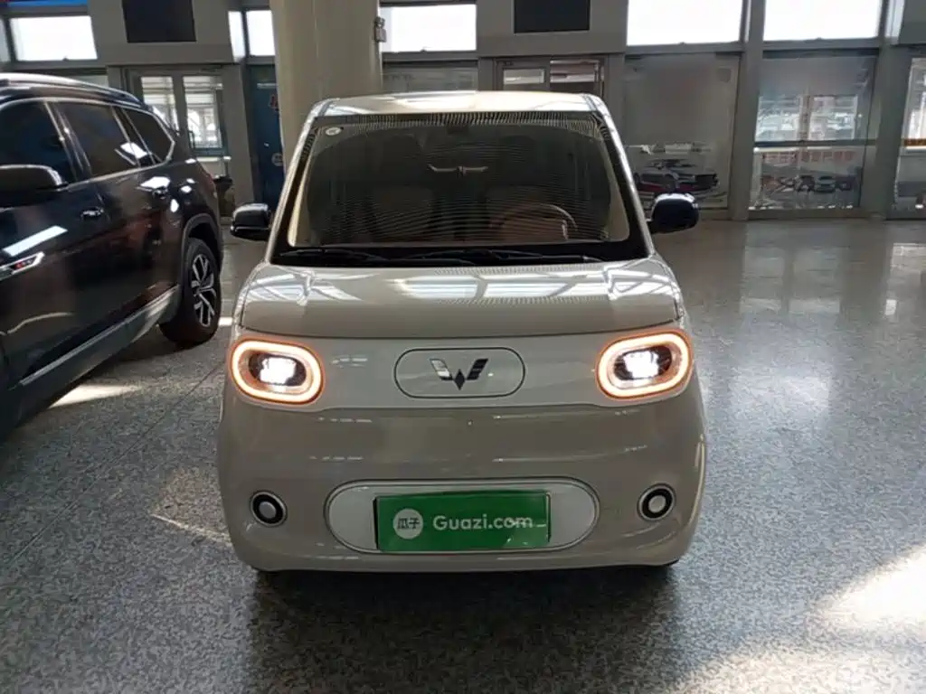 Wuling MINIEV — миниатюра 3