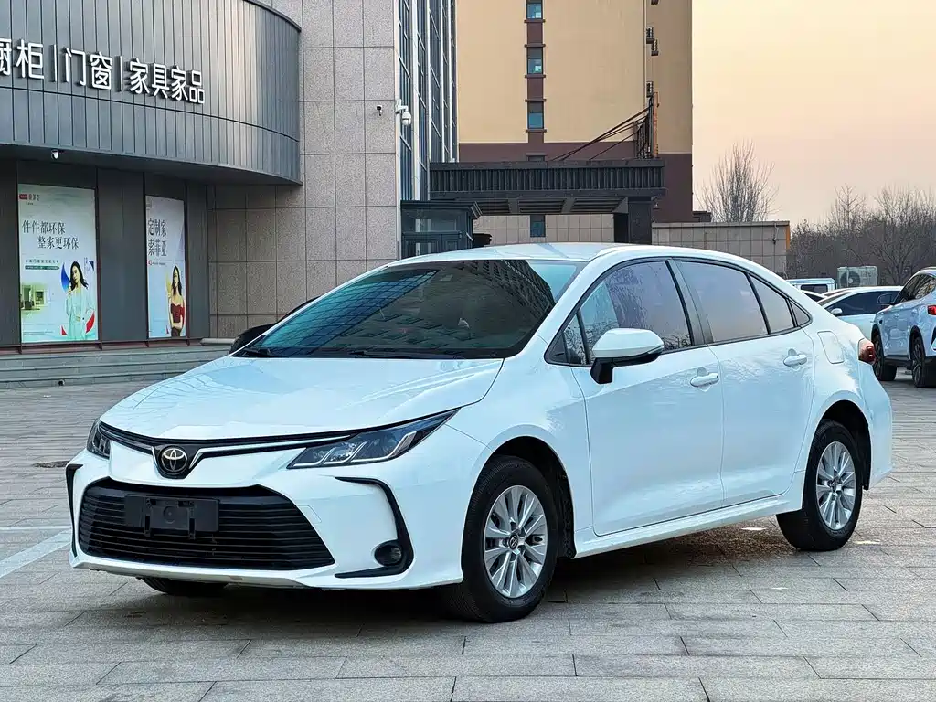 Toyota Corolla — миниатюра 3